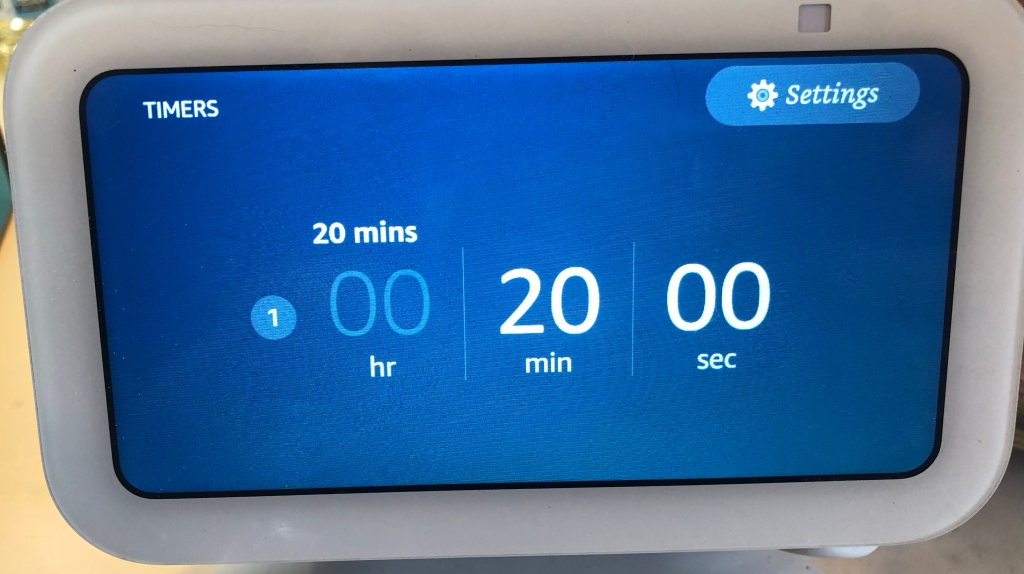 photo of an Alexa timer set to 20 minutes